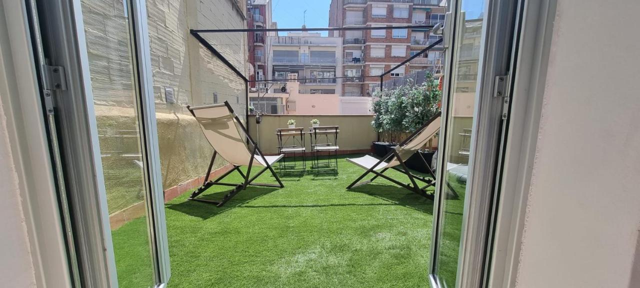 Atico Sagrada Familia Apartman Barcelona Kültér fotó